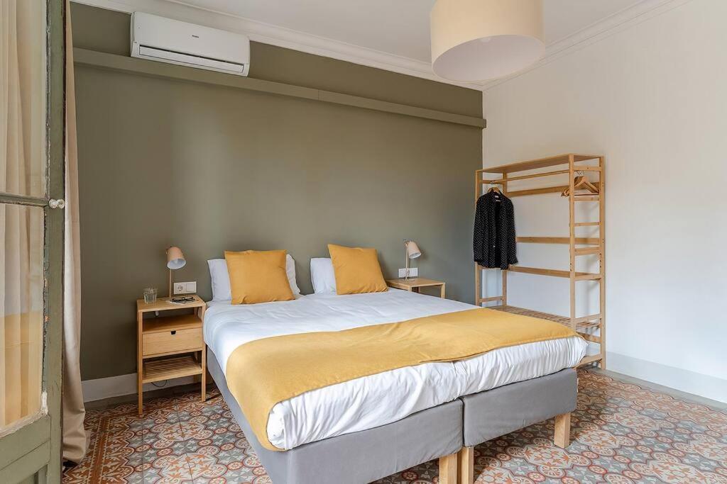 Canela Homes Barcelona Fontana Extérieur photo