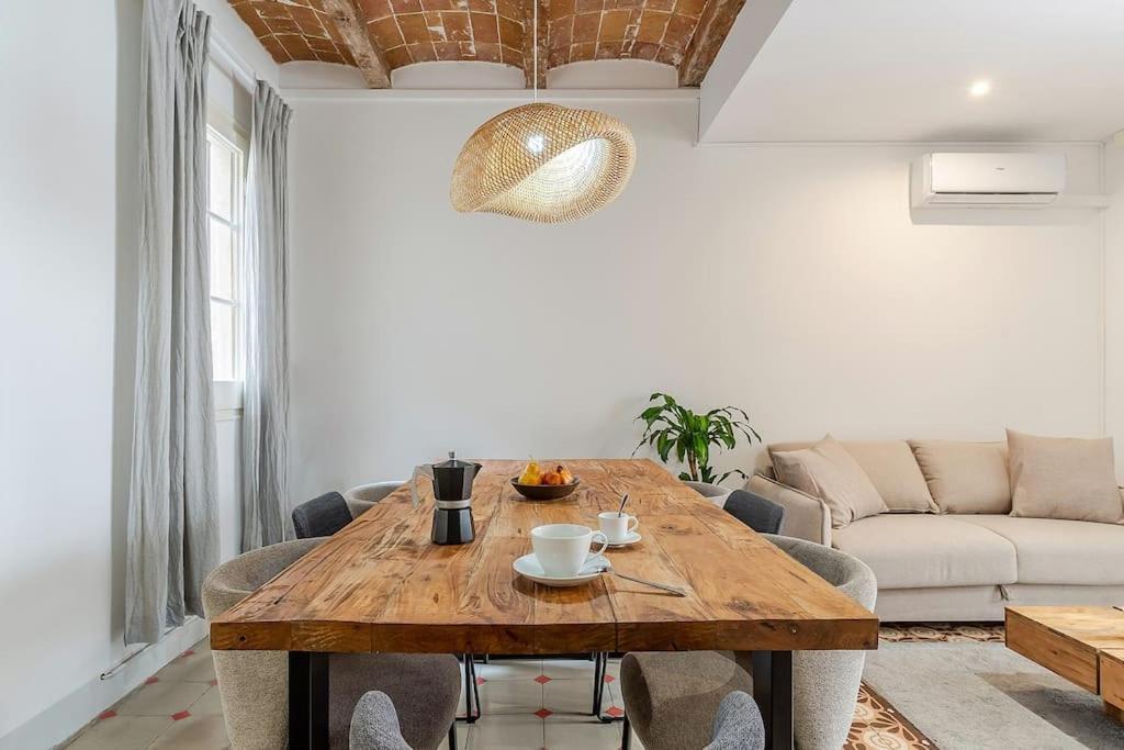 Canela Homes Barcelona Fontana Extérieur photo