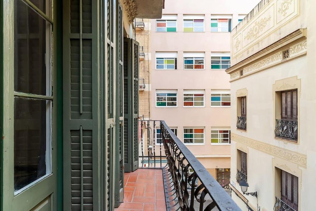 Canela Homes Barcelona Fontana Extérieur photo