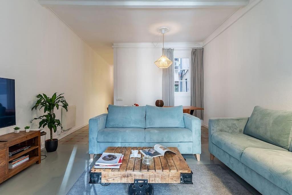 Canela Homes Barcelona Fontana Extérieur photo
