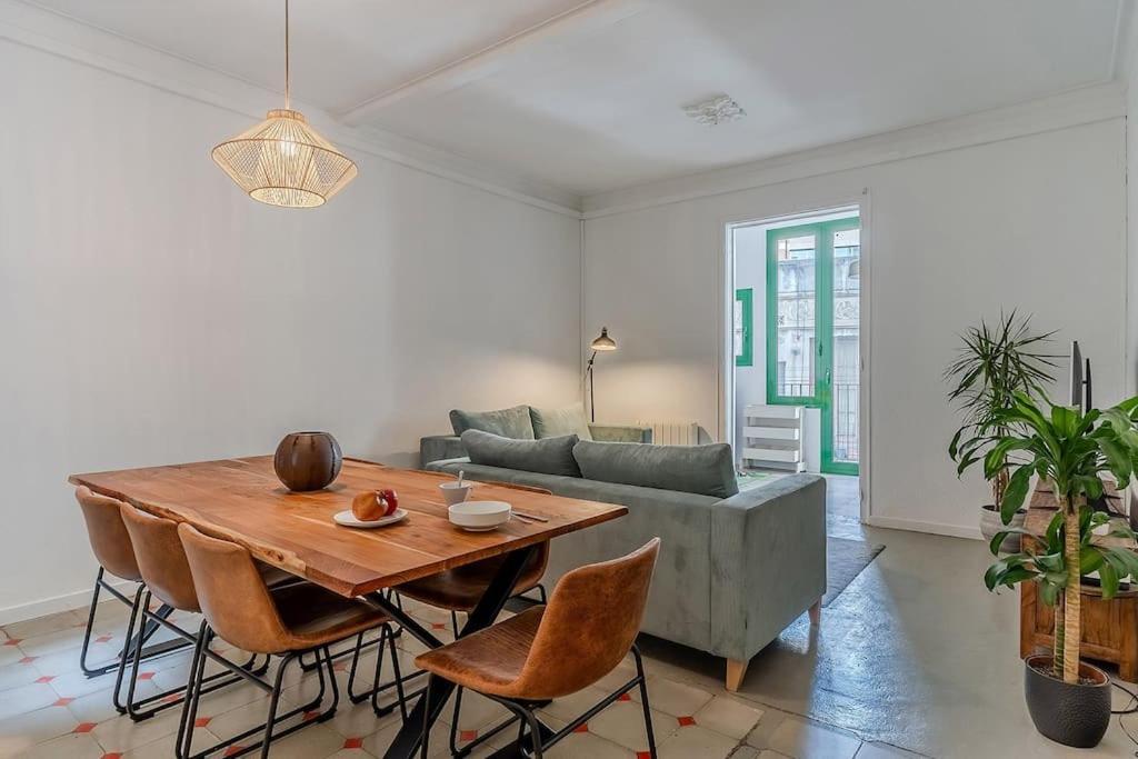 Canela Homes Barcelona Fontana Extérieur photo